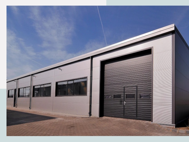 Быстровозводимые склады от СтальСтрой-Кнш по цене 606 руб.